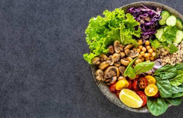 bowl de quinoa con vegetales