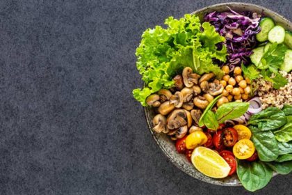bowl de quinoa con vegetales
